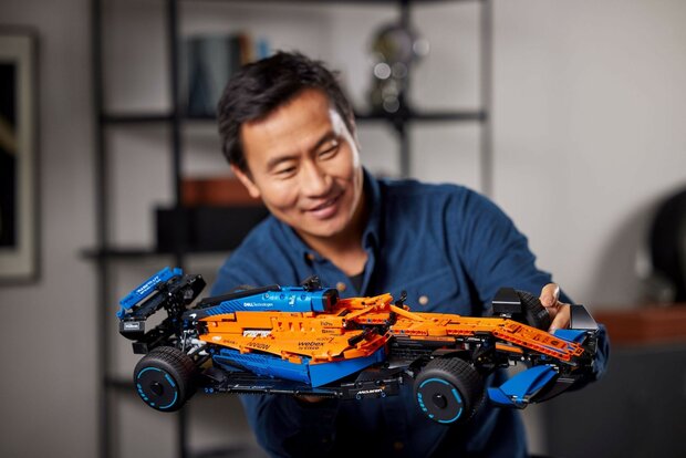 LEGO Huren Technic McLaren Formule 1™ Racewagen - 42141