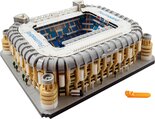 LEGO-ICONS-Real-Madrid-stadion-Santiago-Bernabéu-10299